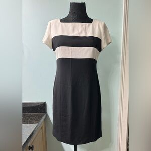 Jones New York Size 10P Black and White Dress